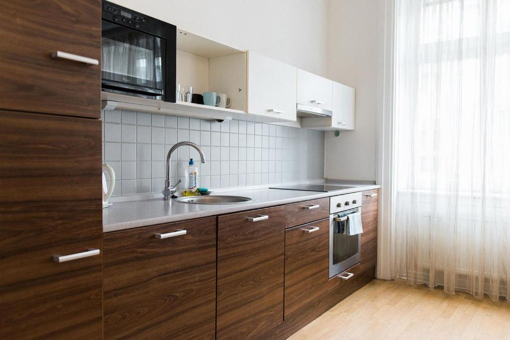 Lion Apartments In Historical Center, Bratislava Old Town Ngoại thất bức ảnh