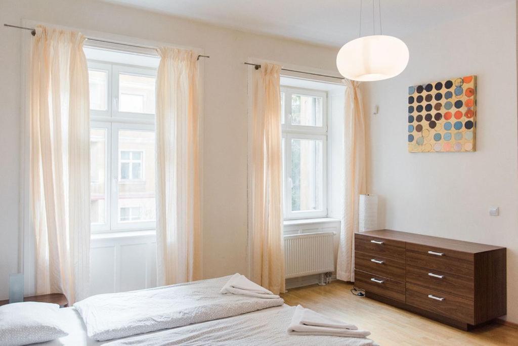Lion Apartments In Historical Center, Bratislava Old Town Ngoại thất bức ảnh