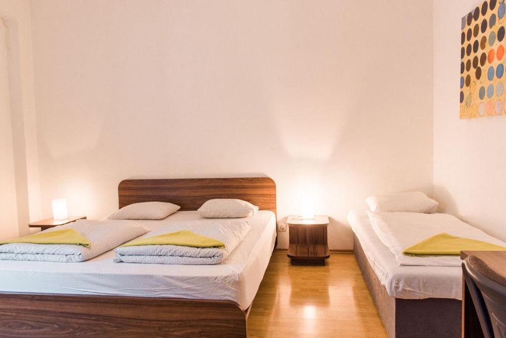 Lion Apartments In Historical Center, Bratislava Old Town Ngoại thất bức ảnh