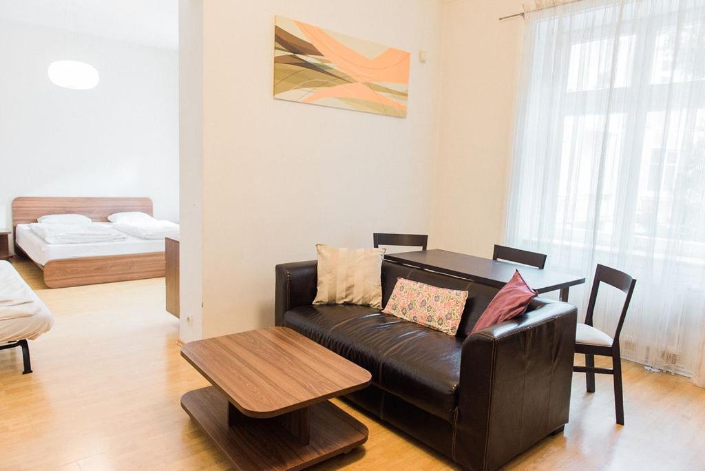 Lion Apartments In Historical Center, Bratislava Old Town Ngoại thất bức ảnh